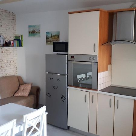 Apartamento Helena Trzin Exterior foto