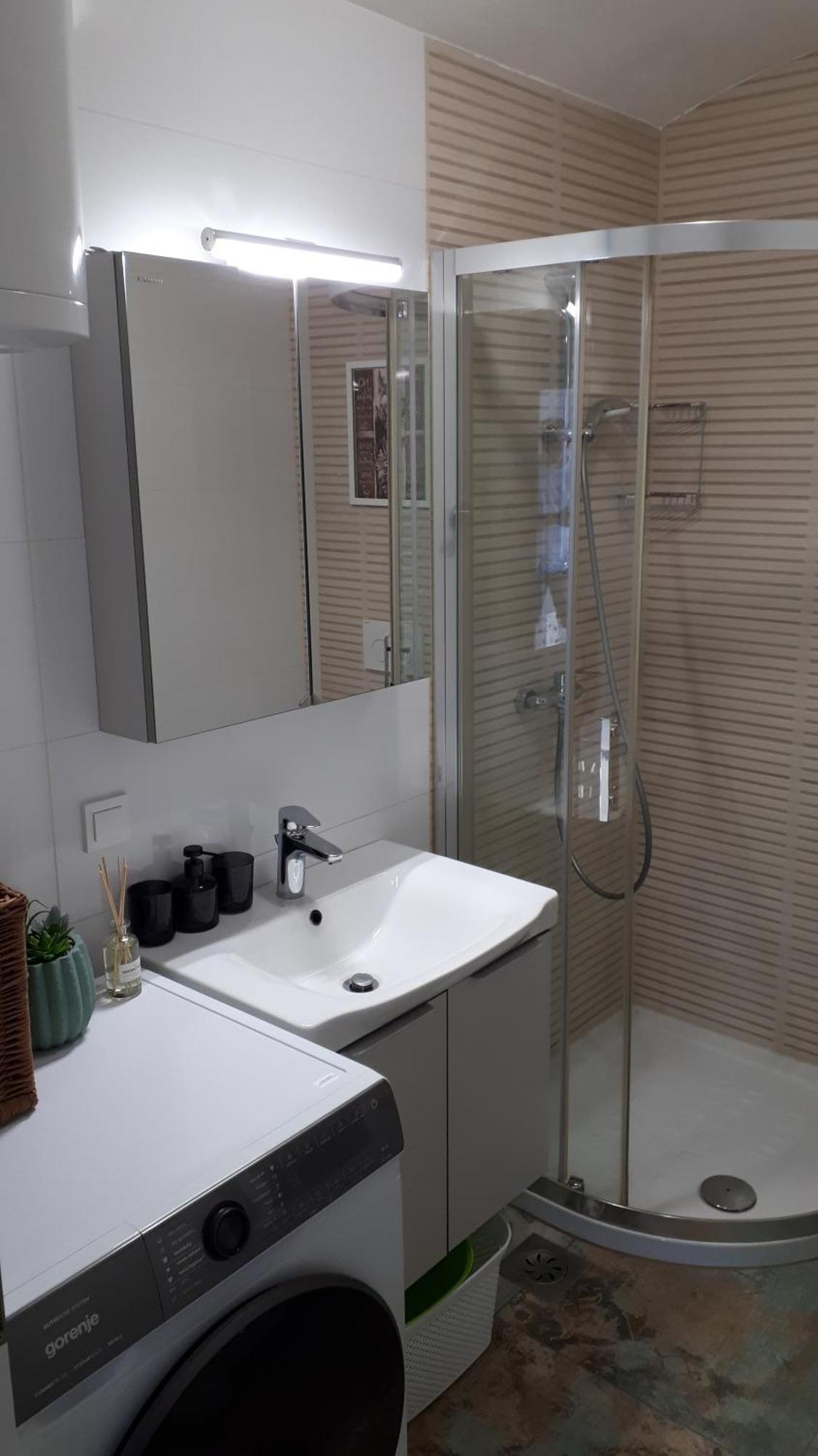 Apartamento Helena Trzin Exterior foto